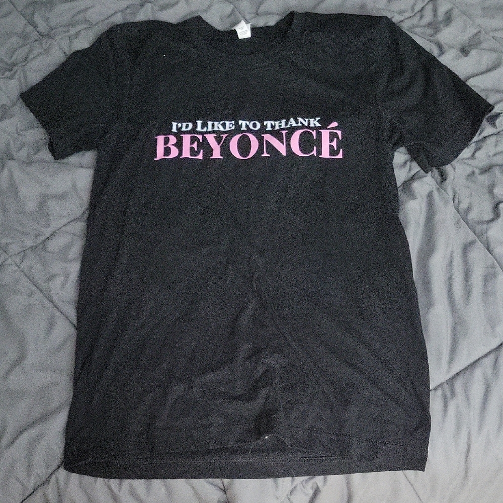 I'd Like To Thank Beyonce Charcoal Tee